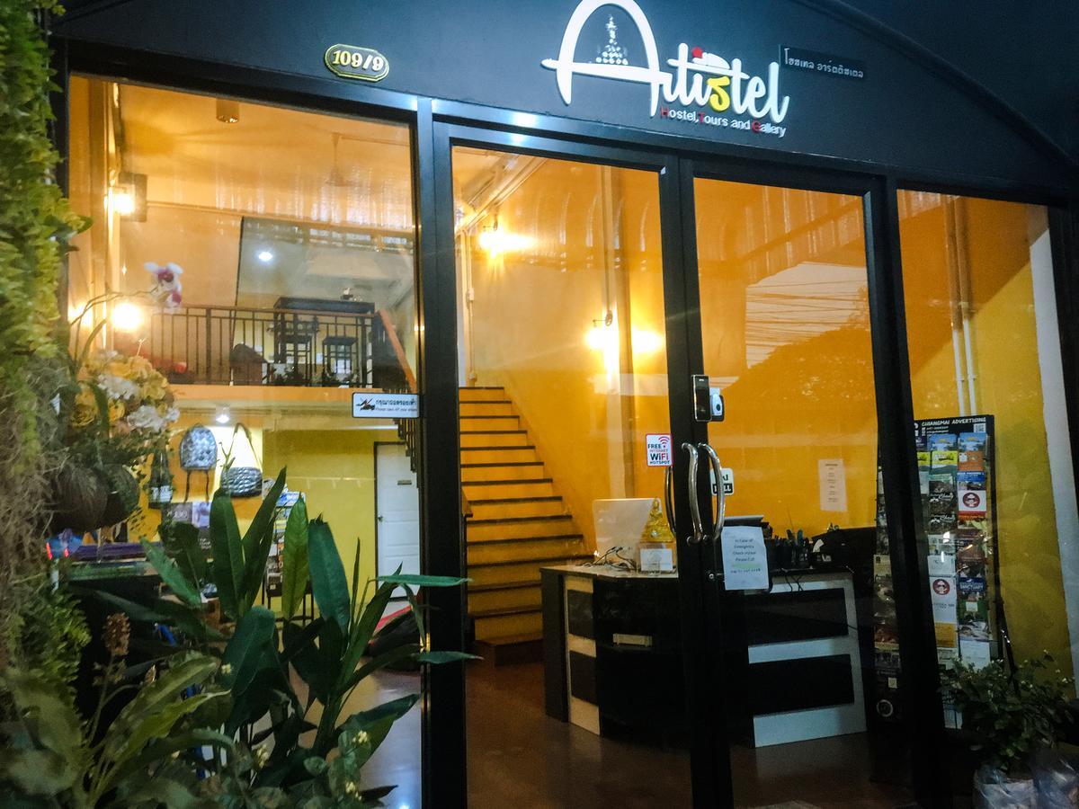 Artistel (Adults Only) Hostel Chiang Mai Exterior foto